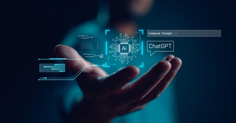 Zakelijke man die een virtuele AI- en internetgrafiek toont, met wereldwijde connecties en ChatGPT-technologie.
