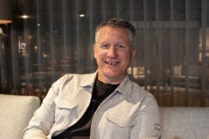 Ledenraadslid Stefan Houten van Groter in Wonen